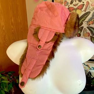 Mossimo dusty rose pink winter hat with faux fur trim